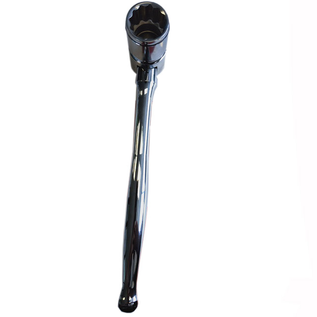 Lešenářský klíč s rukojetí