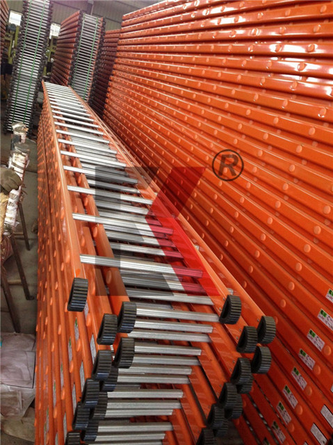 Šířka stavebního materiálu 410mm pokovená prášková barva ocelová rovná tyč 61x30,5mm žebřík pro lešení pro stavebnictví