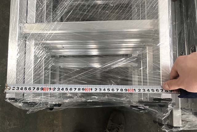 žebř&iacute;k hlin&iacute;ku