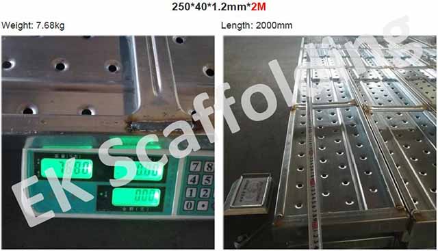 Kovov&aacute; prkna show 04