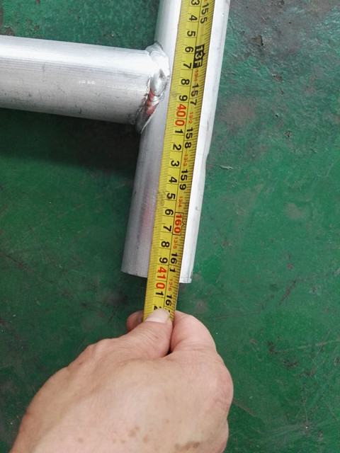 aluminim&aacute;ln&iacute; paprsek-5 