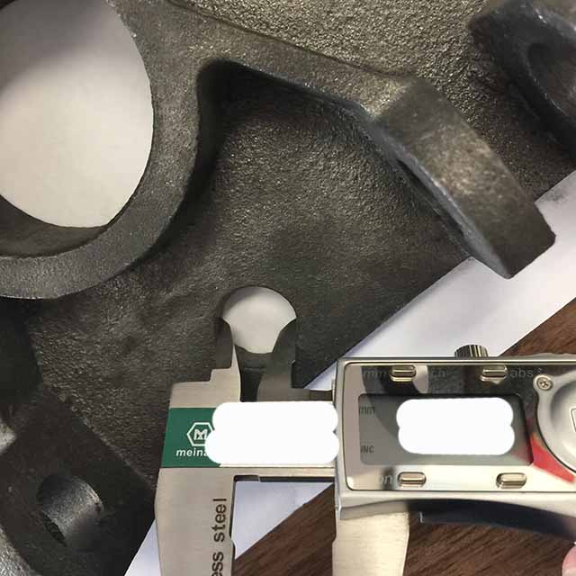 Odl&eacute;vac&iacute; z&aacute;kladn&iacute; deska 13