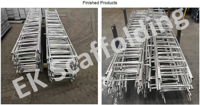 Ocelov&yacute; žebř&iacute;k show 04