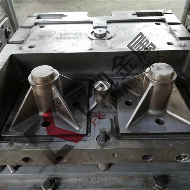 Z&aacute;kladn&iacute; deska 03