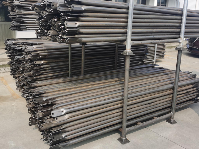 Kwikstage le&scaron;en&iacute; diagon&aacute;ln&iacute; ort&eacute;zy