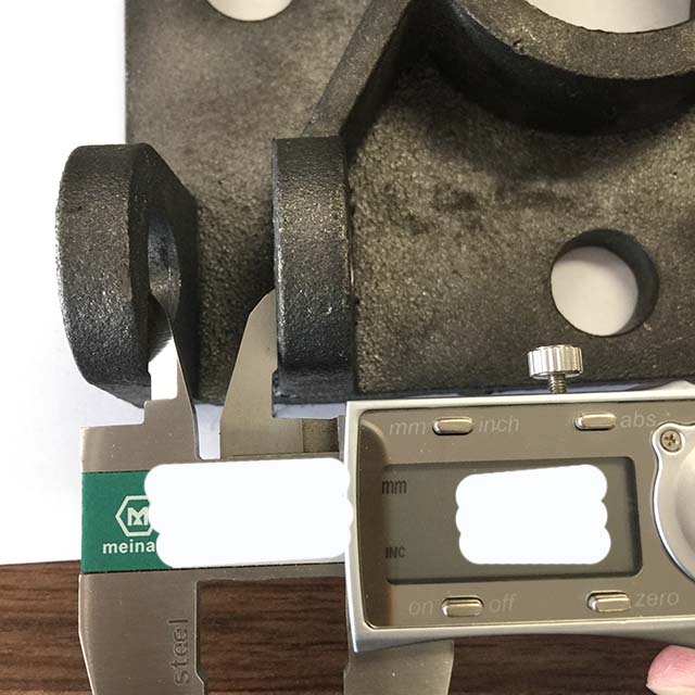 Odl&eacute;vac&iacute; z&aacute;kladn&iacute; deska 11