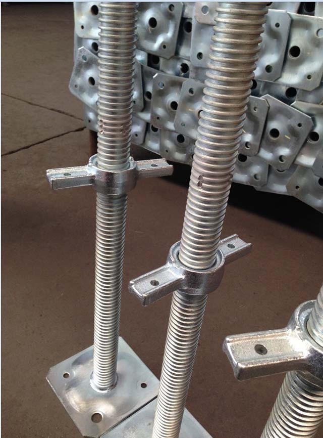 Šroubov&aacute;k show 03