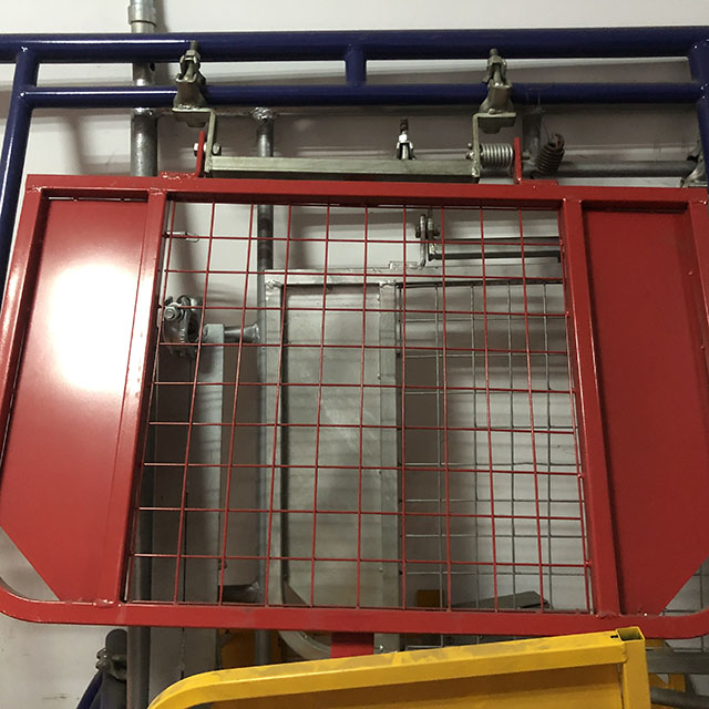 lešen&iacute; br&aacute;ny 