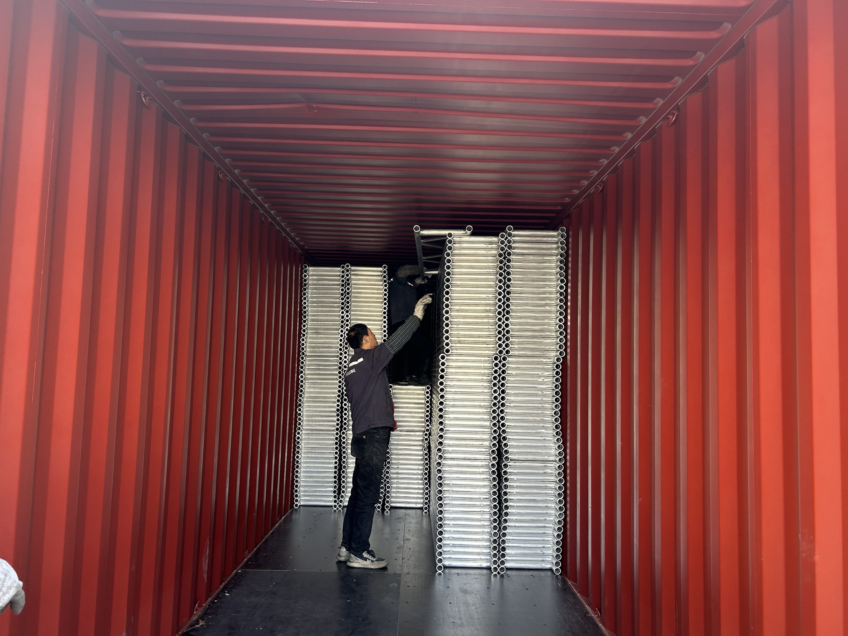 hlin&iacute;kov&eacute;ho př&iacute;hradov&eacute;ho nosn&iacute;ku přeprava