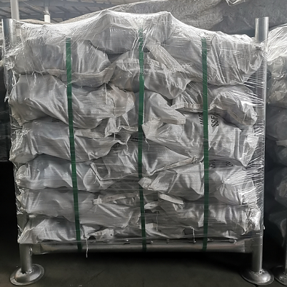 Tkan&eacute; s&aacute;čky s ocelov&yacute;mi paletami