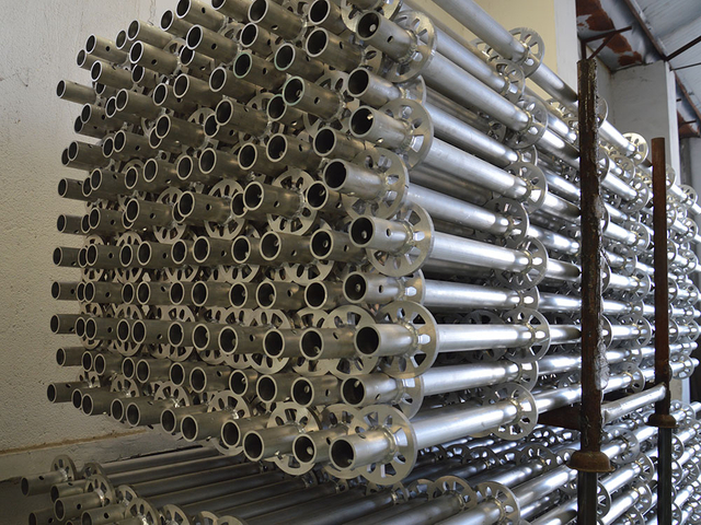 Hlin&iacute;kov&yacute; kruhov&yacute; le&scaron;en&iacute;