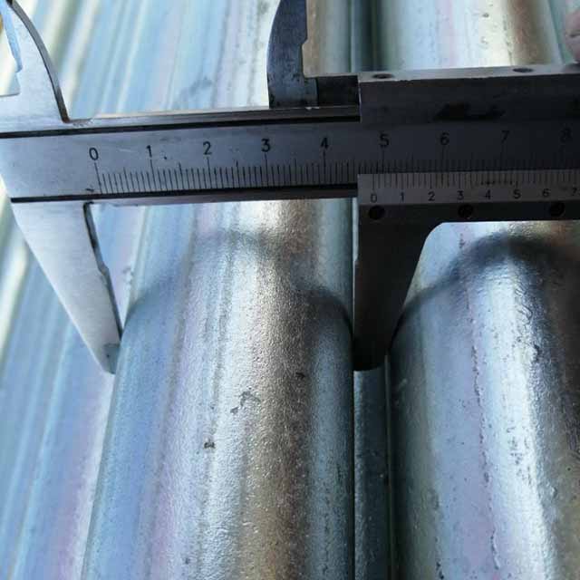 6m ocelová trubka HDG lešení potrubí