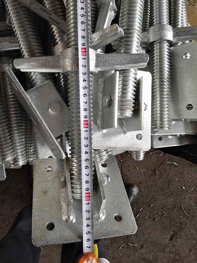 Otočn&yacute; jack 08