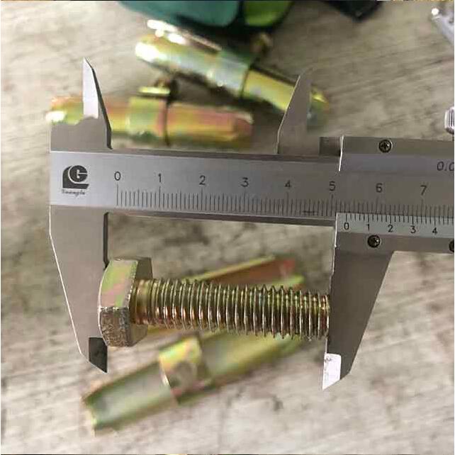 Lisovan&yacute; kloubov&yacute; kol&iacute;k 1