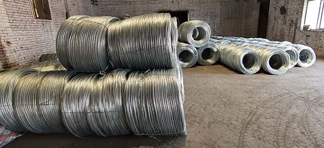 Dr&aacute;těn&iacute; lešen&iacute; 07