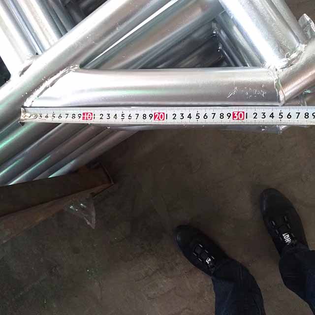 Cuplock posilovat paprsek 10