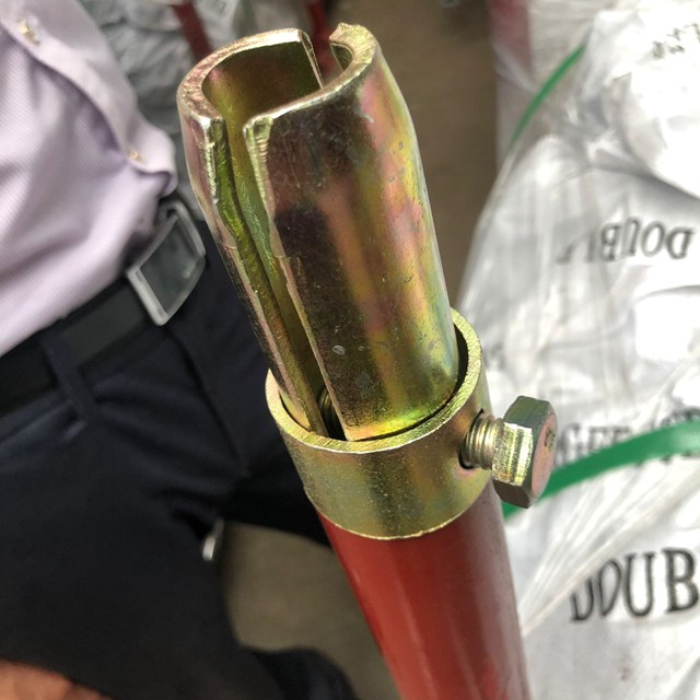 Barevný zinkový lešení lisovaný spojkový kolík spojky