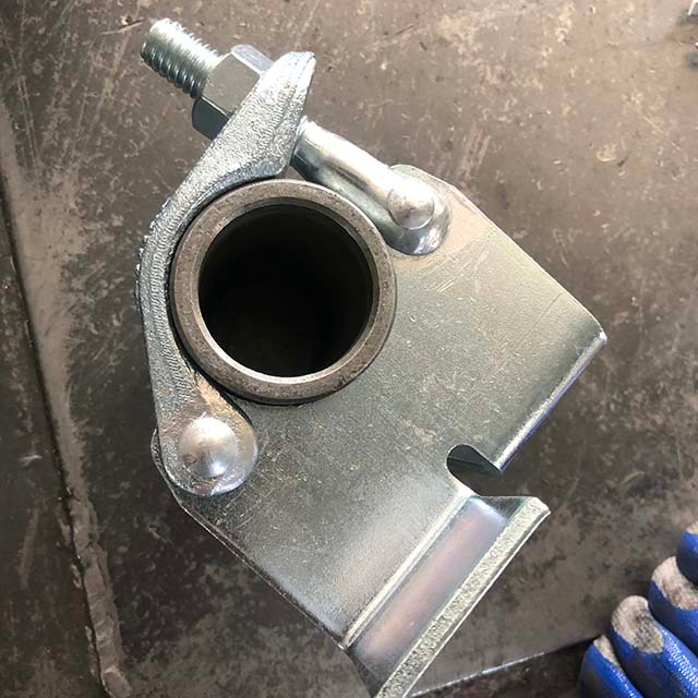 BS1139 Drop kované lešení BRC COUPLER