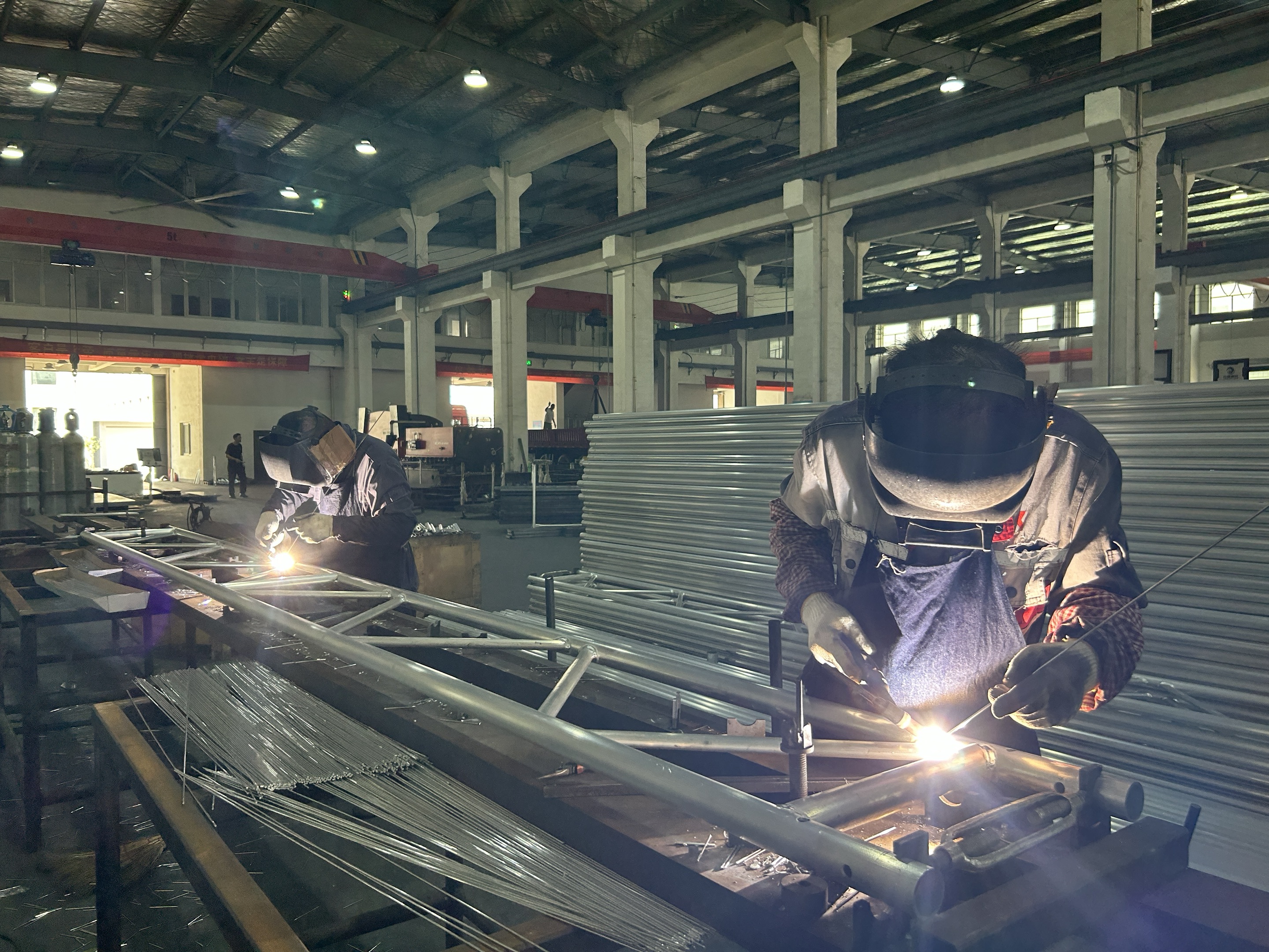 Př&iacute;hradov&yacute; nosn&iacute;k 