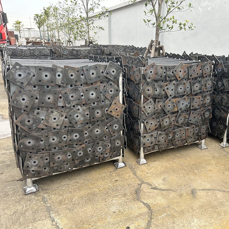 Black Base Jack Z&aacute;soby 