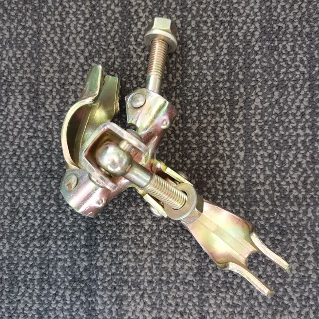 BS1139 stisknuté lisované lešení zinkové dvojité spojky