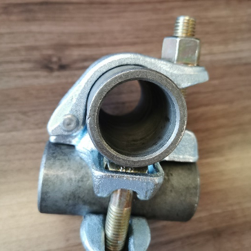 Skafold na pravém úhlu