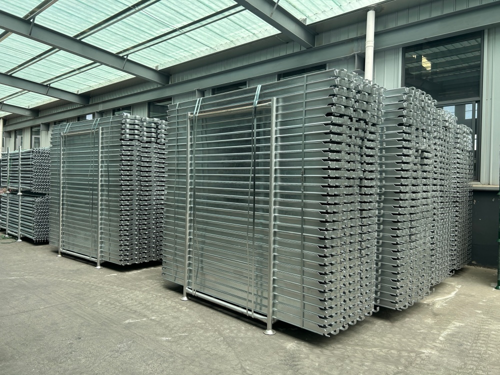 Prkno na lešen&iacute;