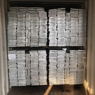 240 mm uzavřené ocelové lešení procházky