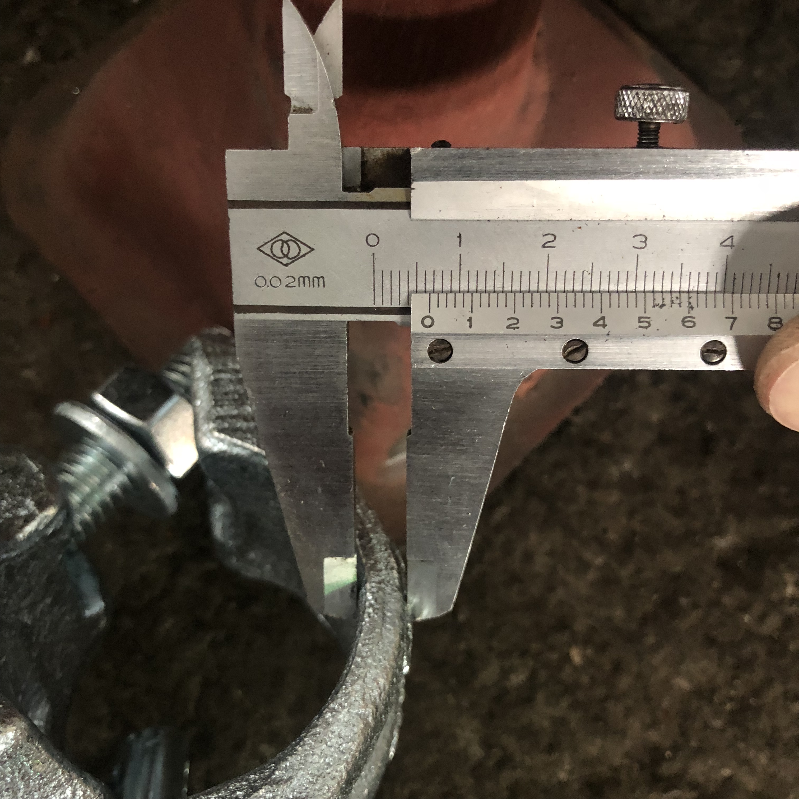 Drop kovan&yacute; dvojit&yacute; spojku