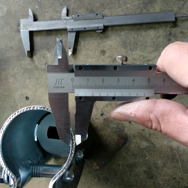 spojka s le&scaron;en&iacute;m