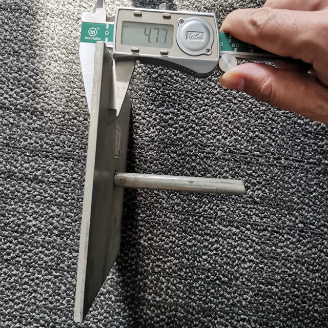 Z&aacute;kladn&iacute; deska kulat&eacute;ho baru 17