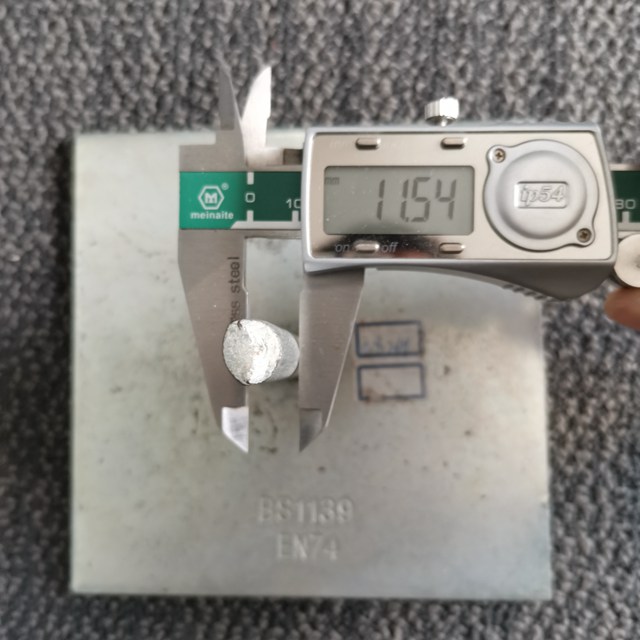 Z&aacute;kladn&iacute; deska kulat&eacute;ho baru 16