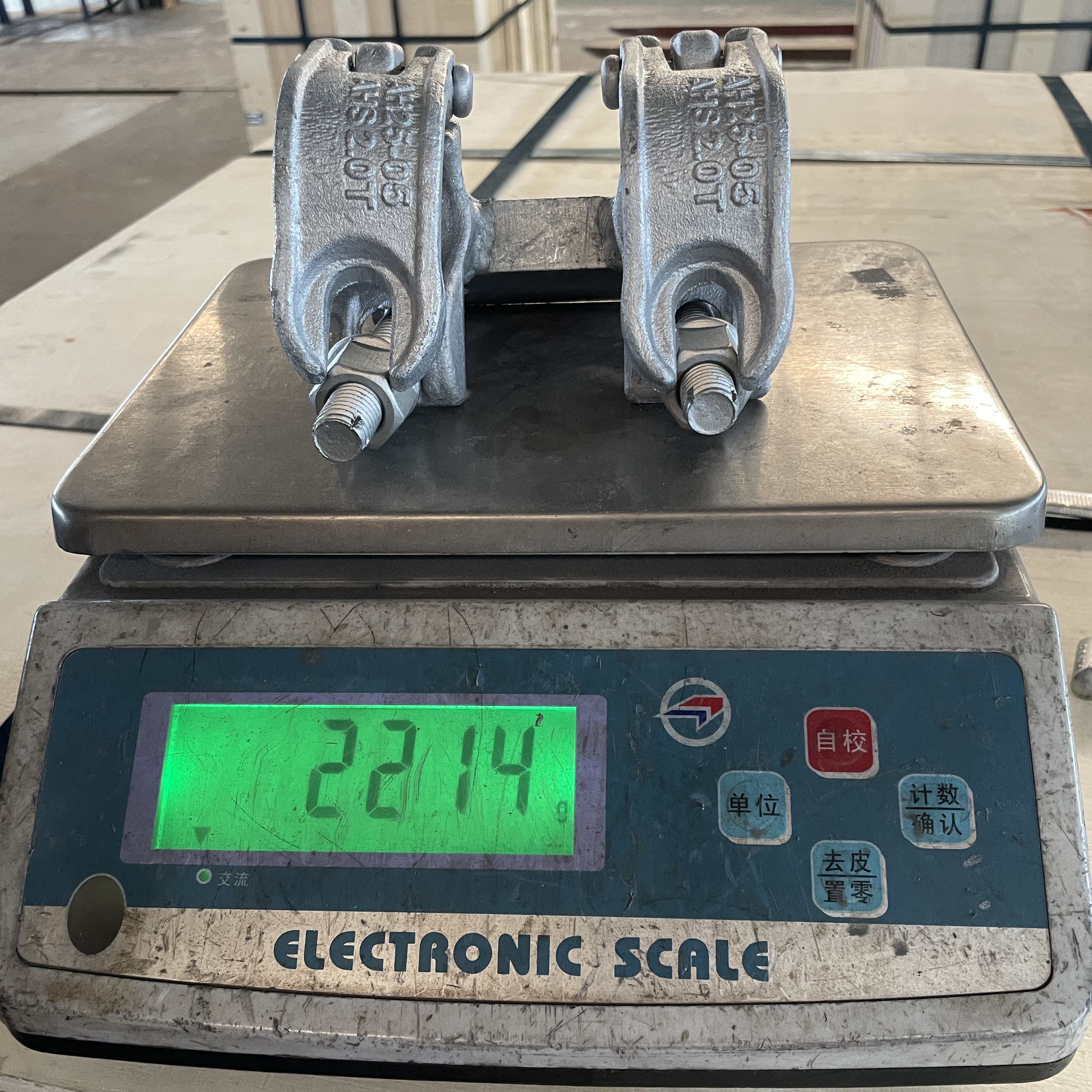 Bespoke Base Speci&aacute;lně tvarovan&aacute; svorka na lešen&iacute; 