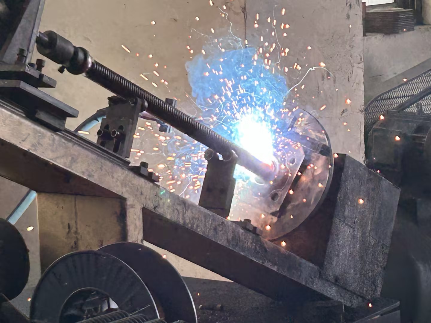 base jack svařov&aacute;n&iacute; 