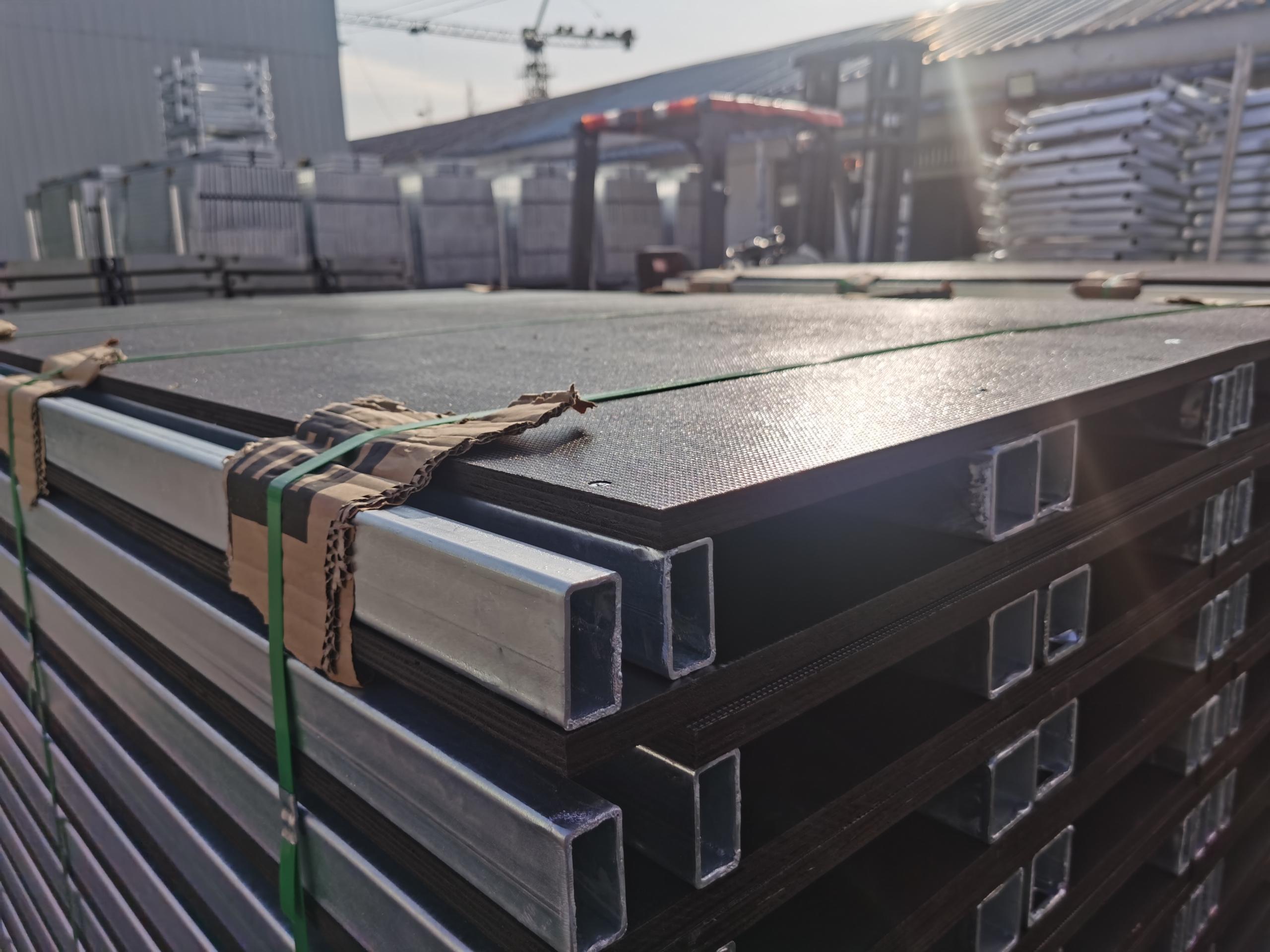 Lešen&iacute; prkno