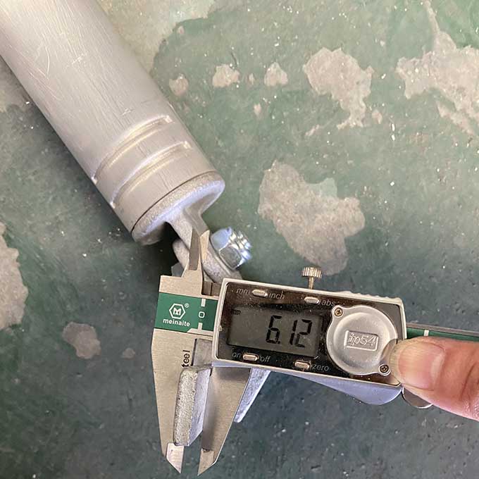 na lešen&iacute; prstencov&eacute;ho ringlocku