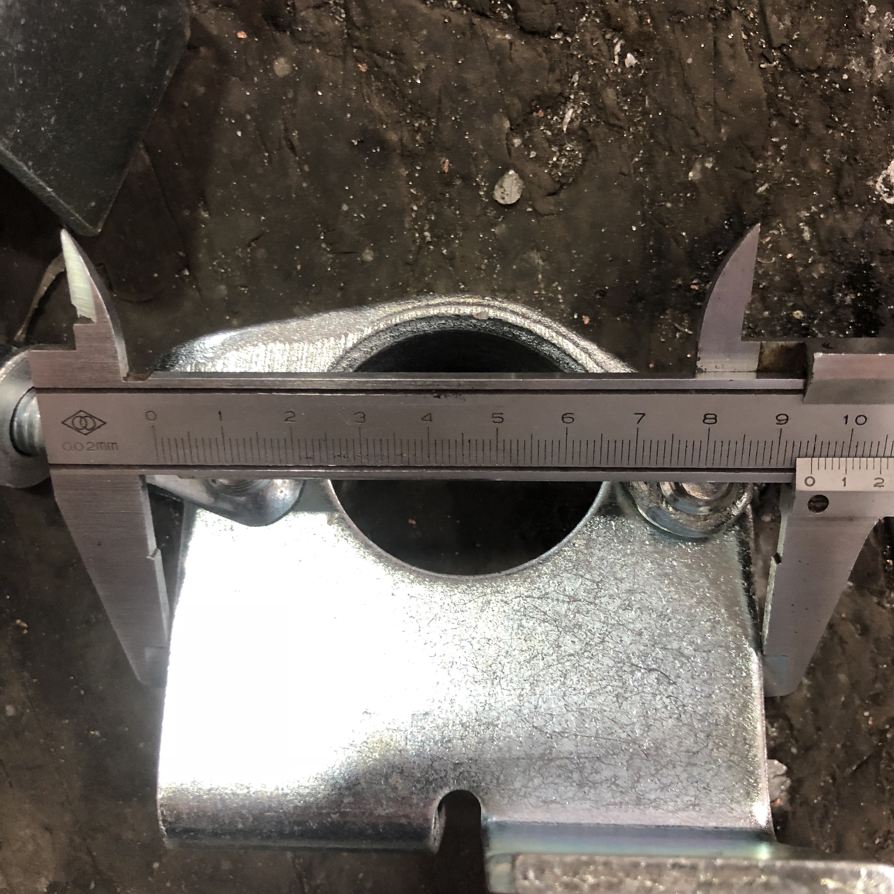 Drop Forged Board pro udržen&iacute; spojky