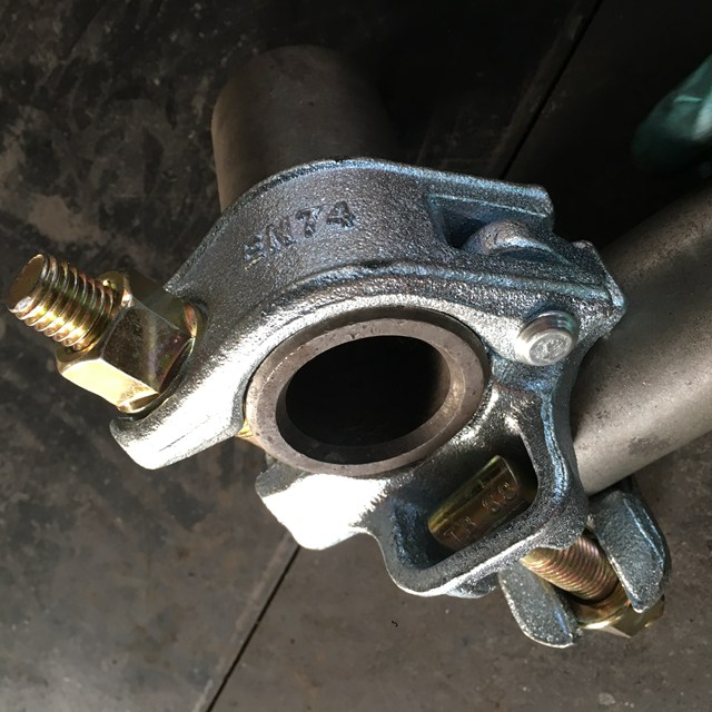  Drop kované dvojité svorky