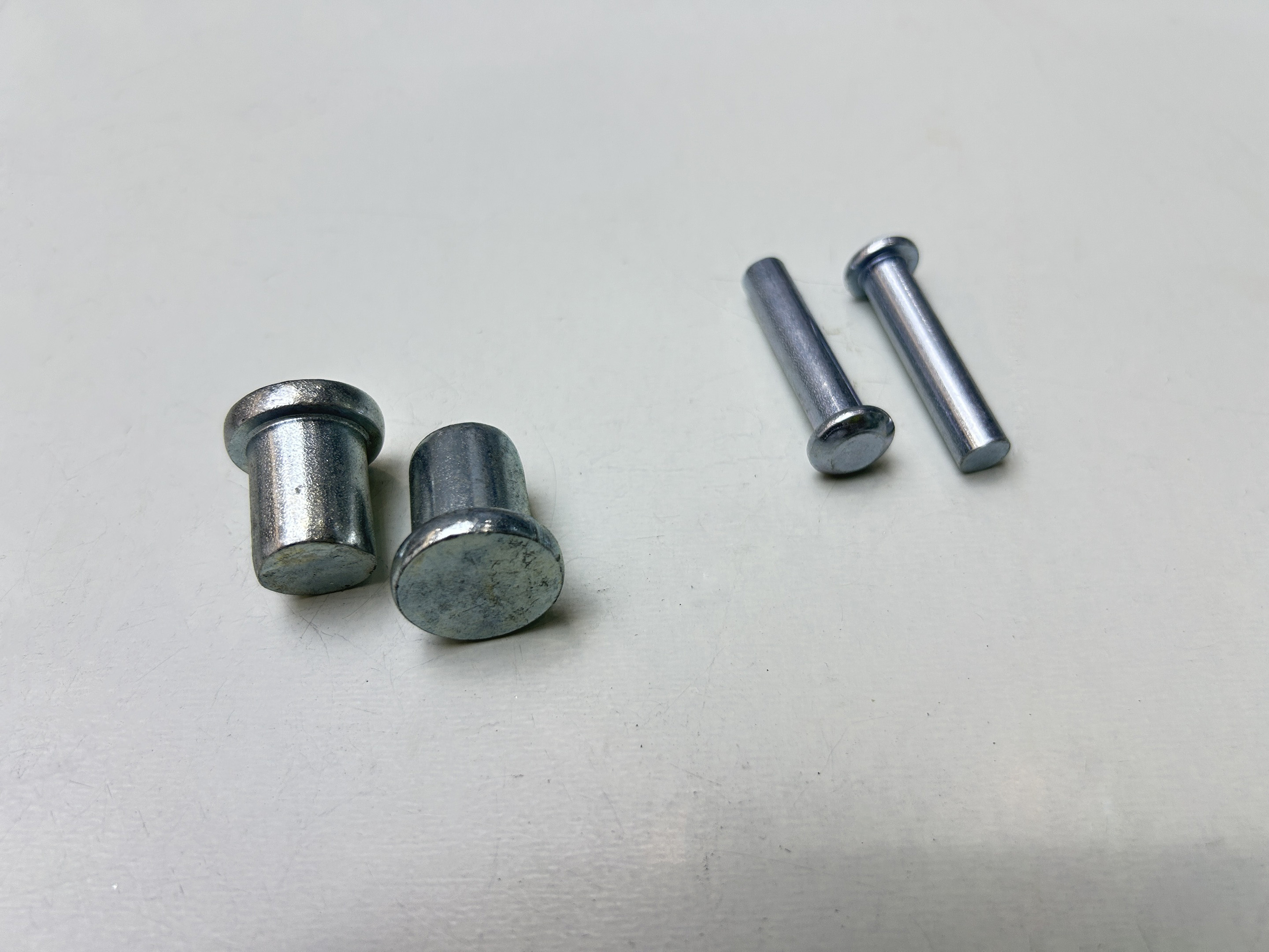 lešen&iacute; spojka n&yacute;t