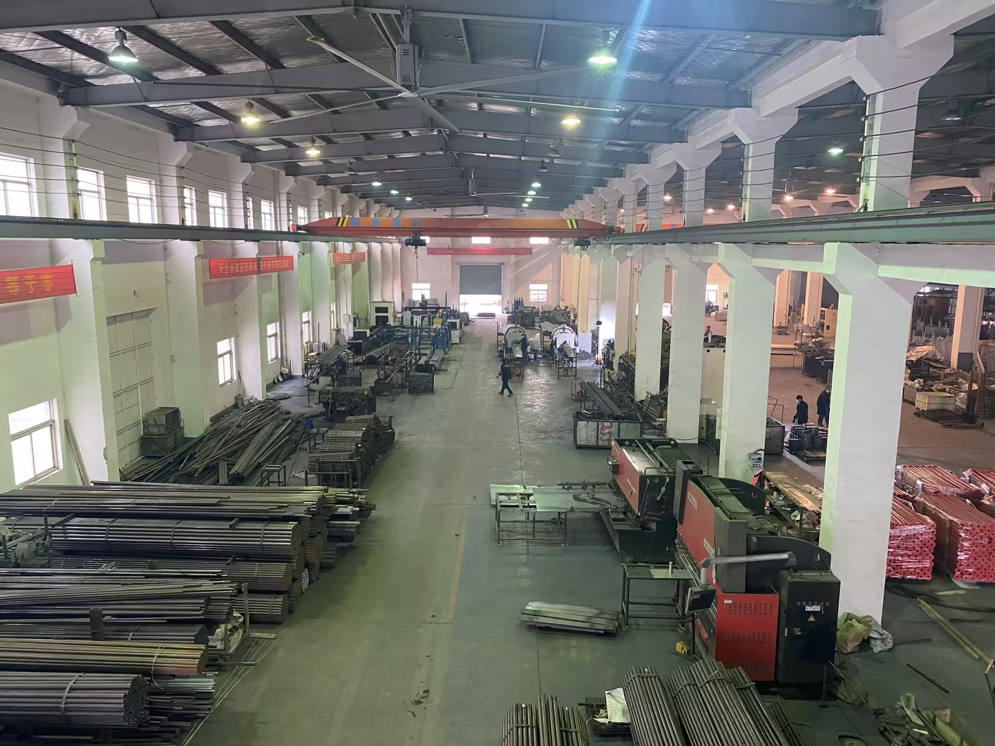 Dokončen&iacute; tov&aacute;rny EK lešen&iacute; a 12. v&yacute;roč&iacute; oslavy 