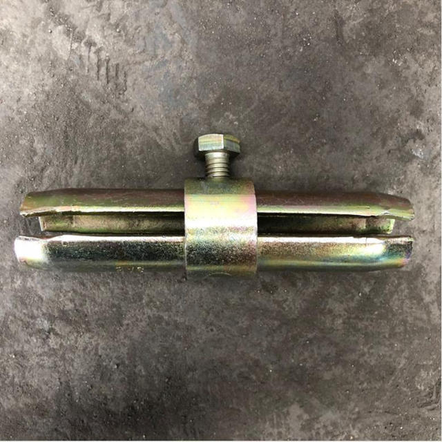 Stisknuté spojky s vnitřním kloubem