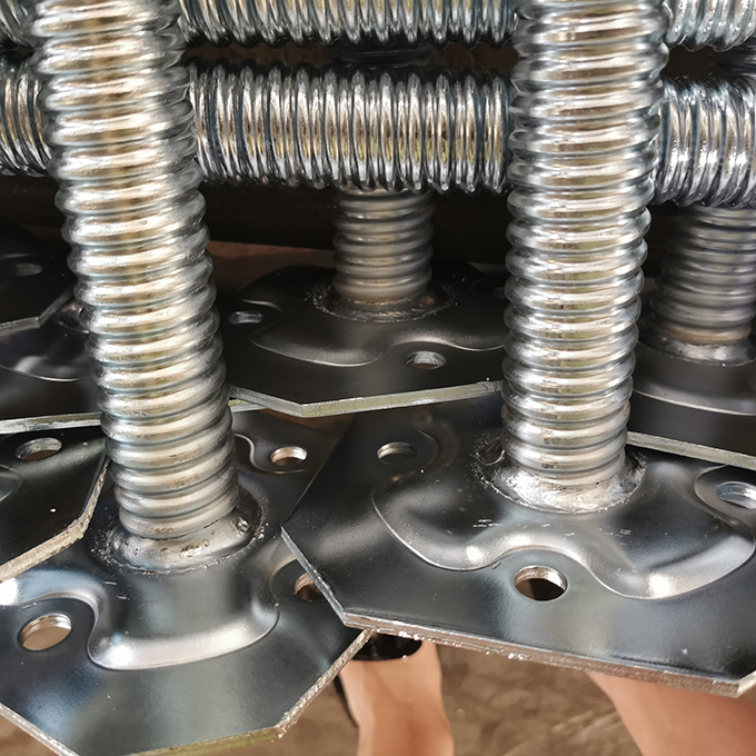 Lešení základny Jack