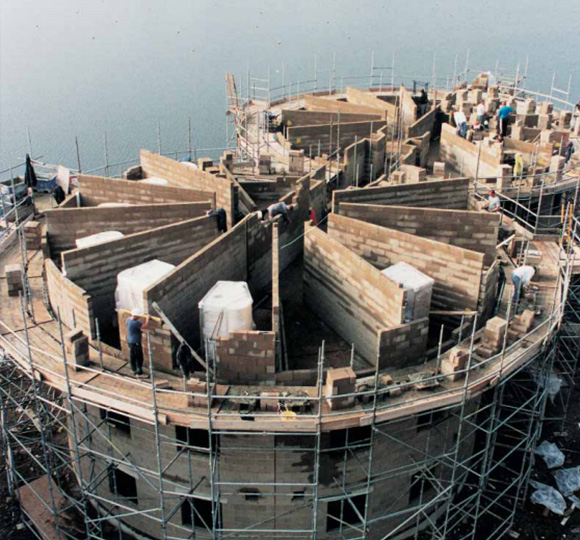 Cuplock pro zakřivené struktury