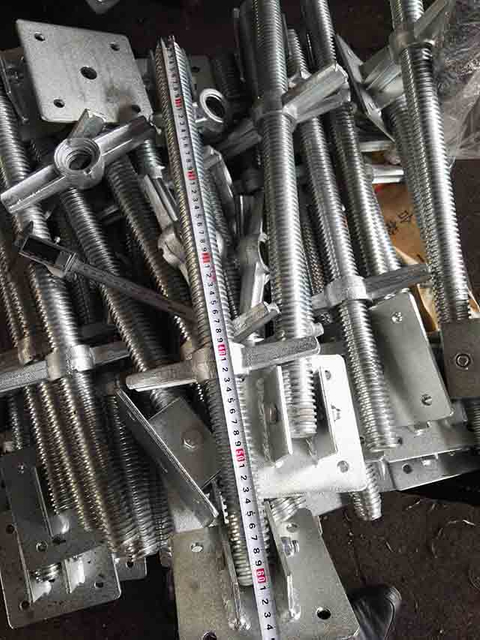 Galvanizovaný lešení šroubové otočné základny