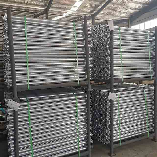 Systém lešení Cuplock Galvanized Ledger pro stavbu