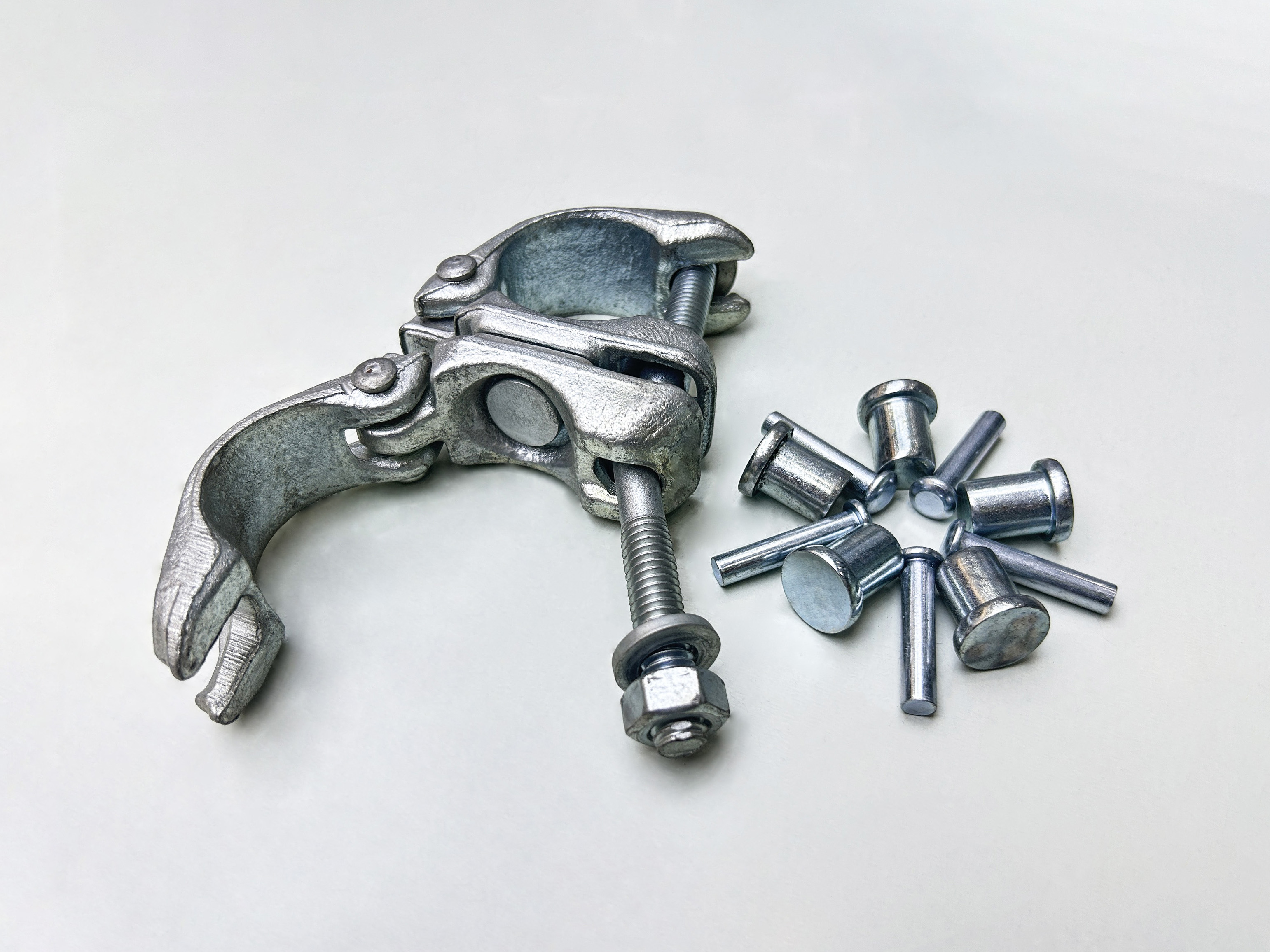 otočn&yacute; spojku