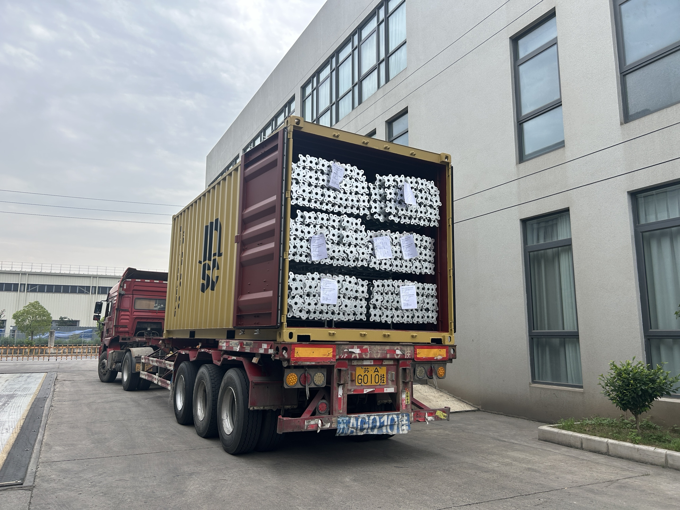 podpěry lešen&iacute;