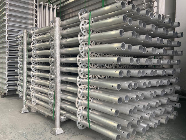 Hlin&iacute;kov&yacute; kruhov&yacute; le&scaron;en&iacute;