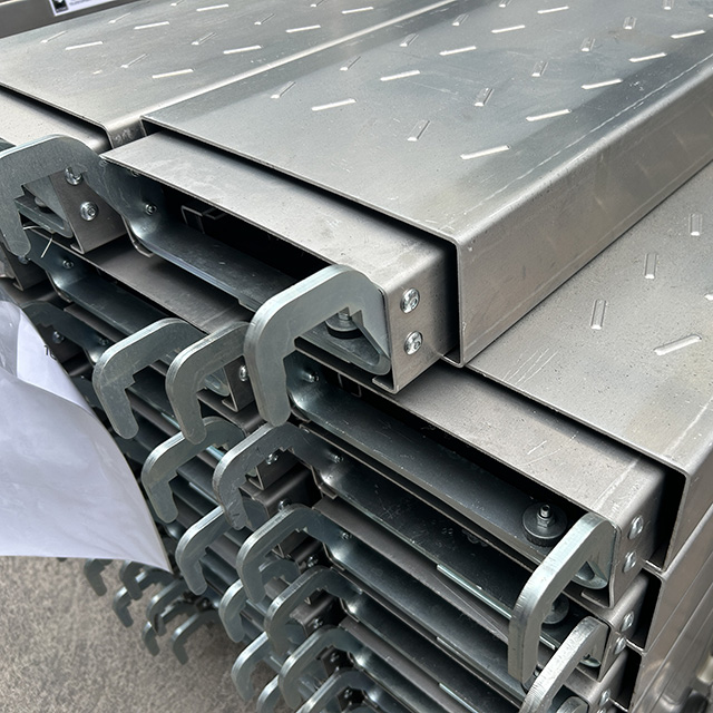 prkno lešen&iacute; h&aacute;k 