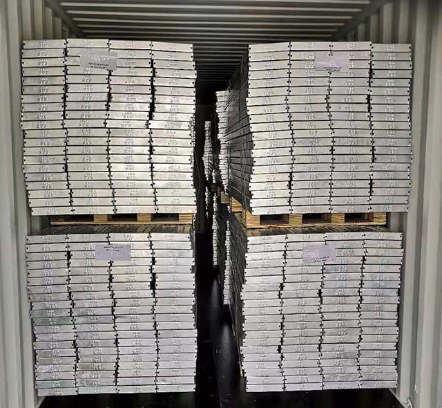 HDG Ocelové lešení galvanizované procházky